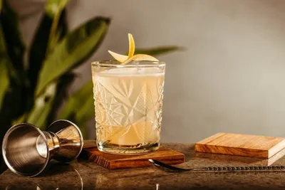 Home Bar Ideas On A Budget: Modern Designs, DIY Setup, And Materials Home Bar Ideas On A Budget: Modern Designs, DIY Setup, And Materials