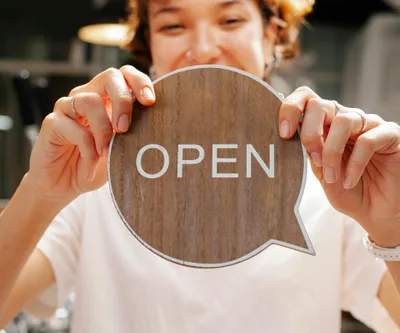 Restaurant Branding Ideas: Innovative Strategies, Costs, And Designing Tips Restaurant Branding Ideas: Innovative Strategies, Costs, And Designing Tips