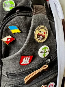 CustomCoastersNow.Com - Soft Enamel Pin