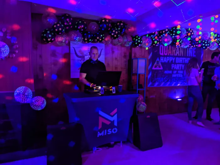 CustomCoastersNow.Com