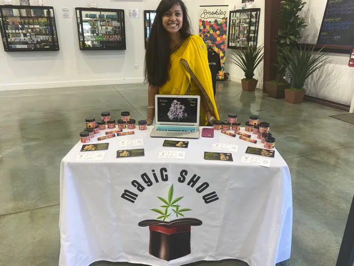 CustomCoastersNow.Com