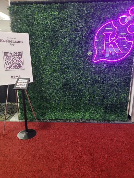 CustomCoastersNow.Com