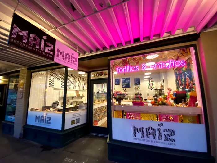 CustomCoastersNow.Com