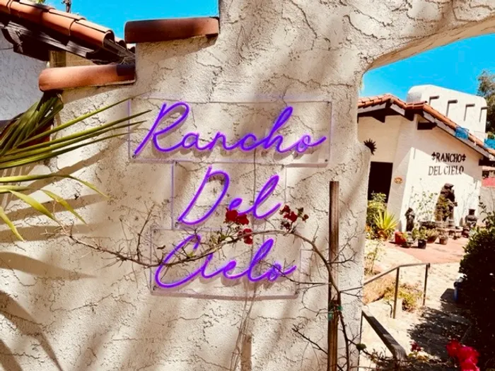 CustomCoastersNow.Com