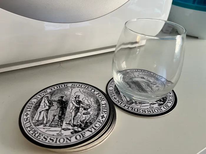 CustomCoastersNow.Com