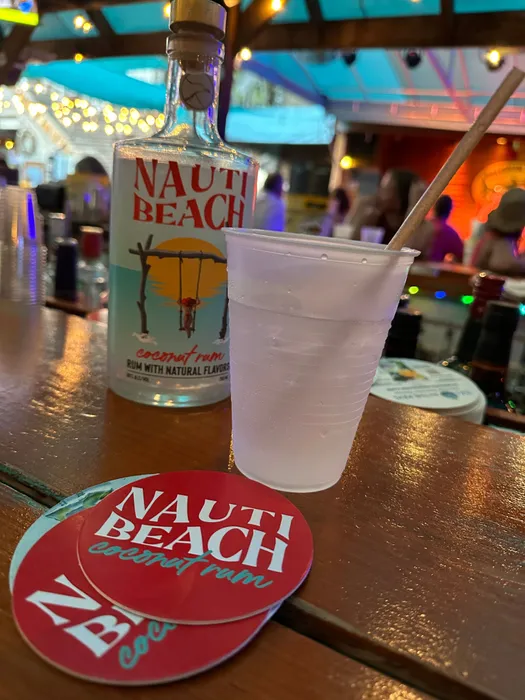 CustomCoastersNow.Com