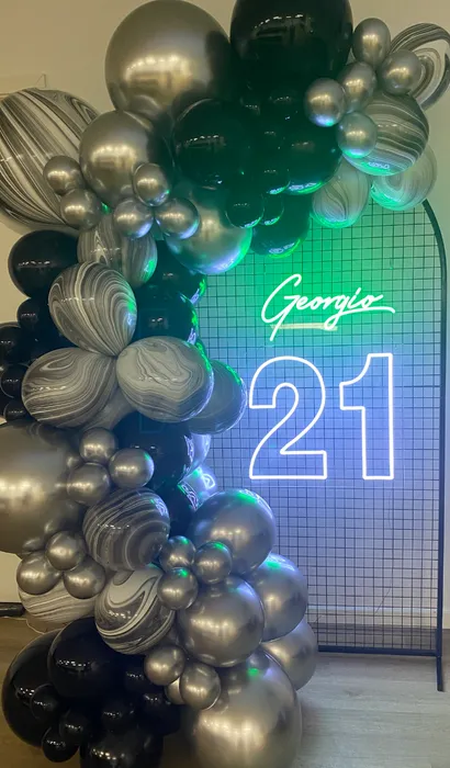 CustomCoastersNow.Com - Custom Neon Sign