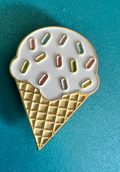 CustomCoastersNow.Com - Soft Enamel Pin