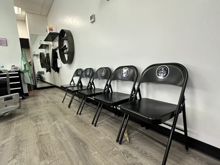 CustomCoastersNow.Com - Circle Stickers