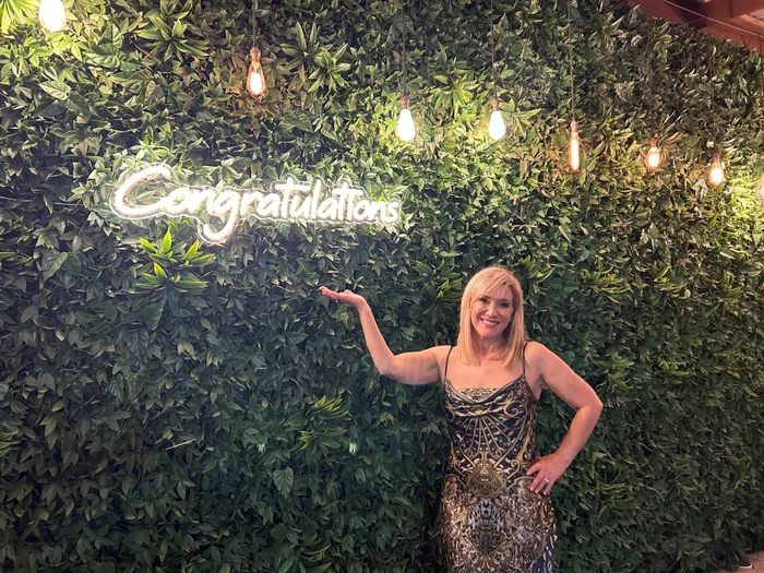 CustomCoastersNow.Com - Custom Neon Sign