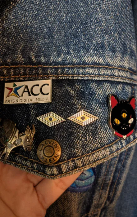 CustomCoastersNow.Com - Hard Enamel Pin