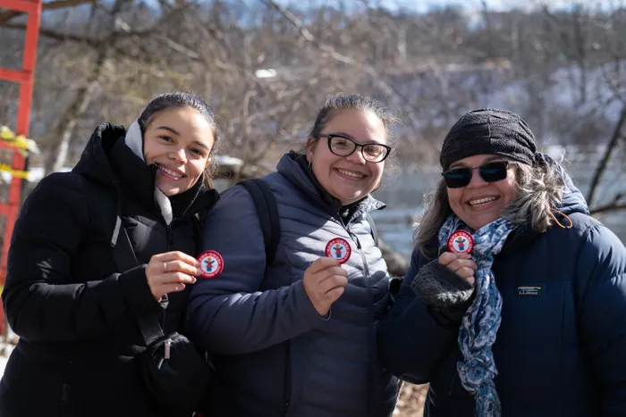 CustomCoastersNow.Com - Embroidered Patches