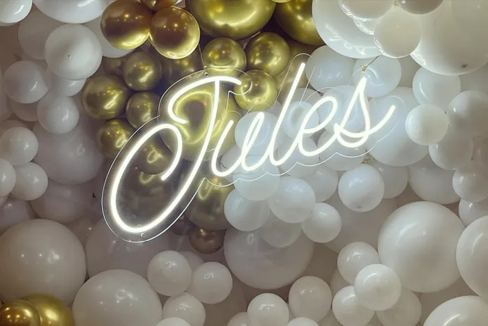 CustomCoastersNow.Com - Custom Neon Sign