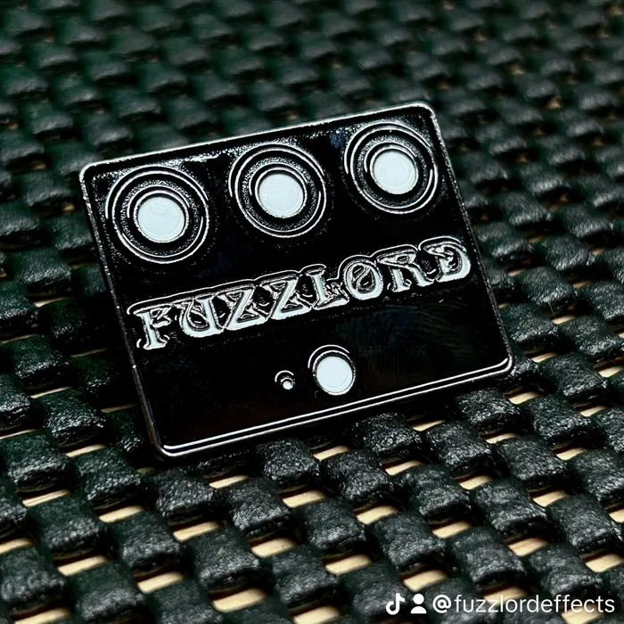 CustomCoastersNow.Com - Soft Enamel Pin