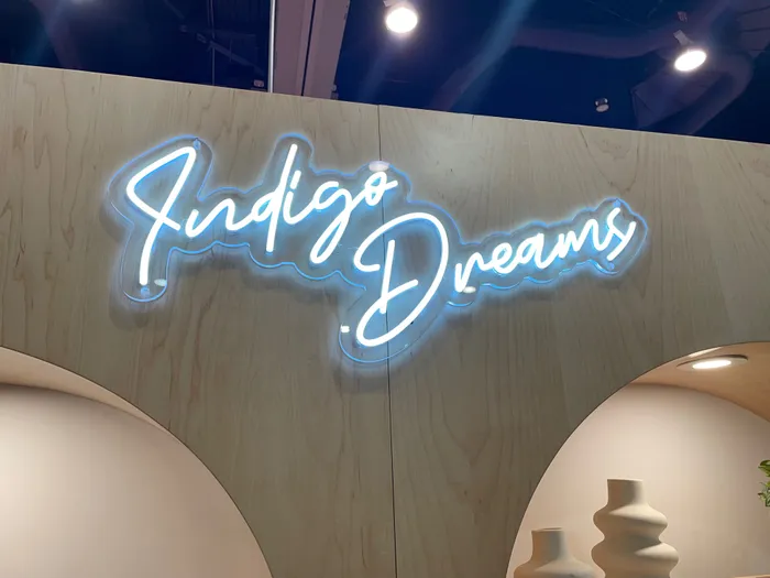 CustomCoastersNow.Com - Artwork Neon Sign