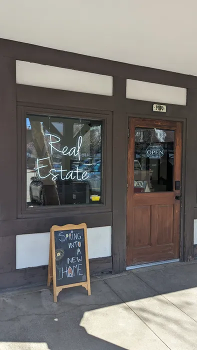 CustomCoastersNow.Com - Custom Neon Sign