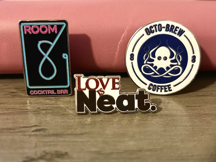 CustomCoastersNow.Com - Hard Enamel Pin