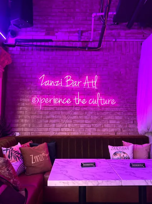 CustomCoastersNow.Com - Custom Neon Sign