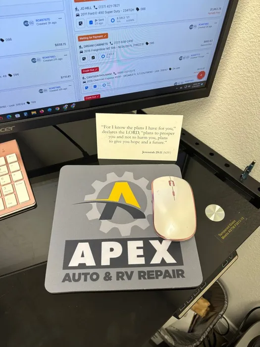 CustomCoastersNow.Com - Custom Square Mouse Pad