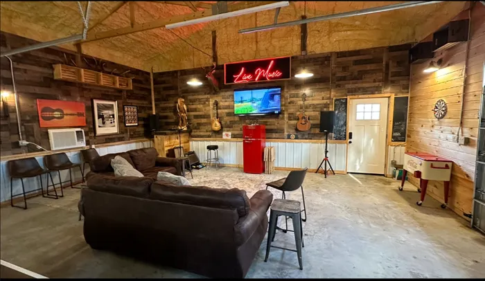 CustomCoastersNow.Com - Custom Neon Sign