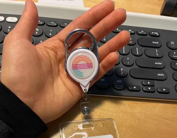 CustomCoastersNow.Com - Badge Reel Style G