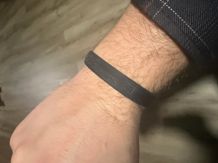 CustomCoastersNow.Com - Embossed