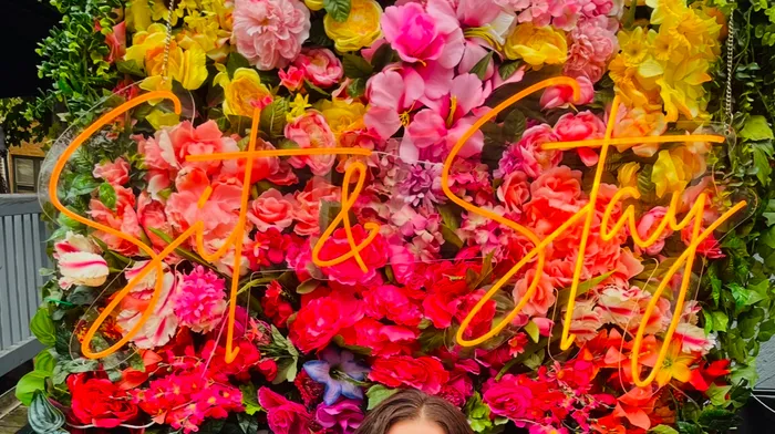 CustomCoastersNow.Com - Custom Neon Sign