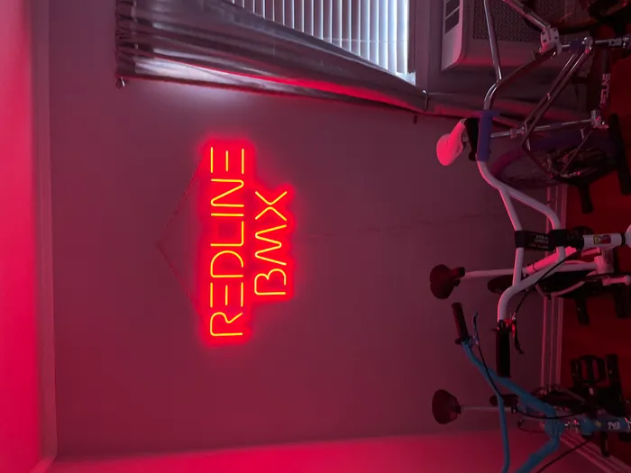 CustomCoastersNow.Com - Custom Neon Sign