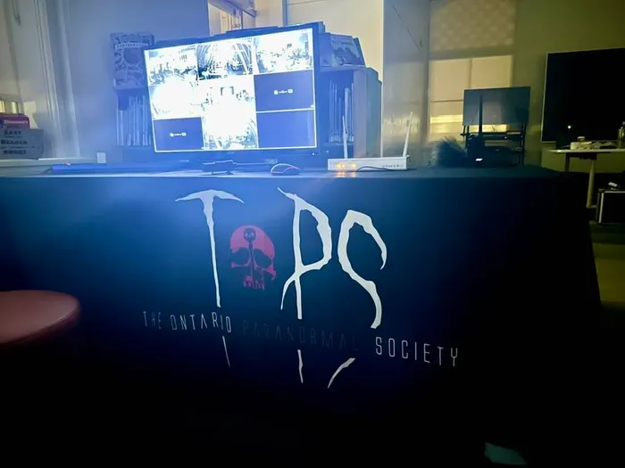 CustomCoastersNow.Com - Custom Rectangle Table Covers