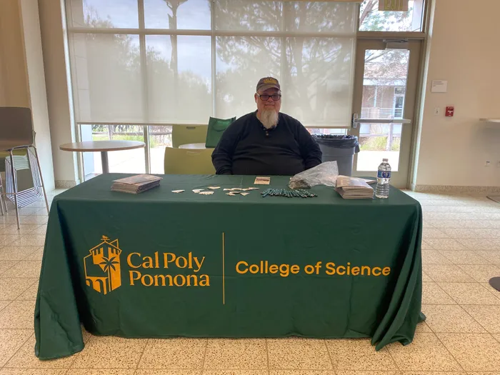 CustomCoastersNow.Com - Custom Rectangle Table Covers