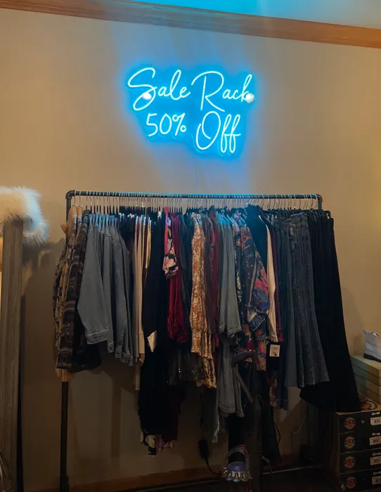 CustomCoastersNow.Com - Custom Neon Sign