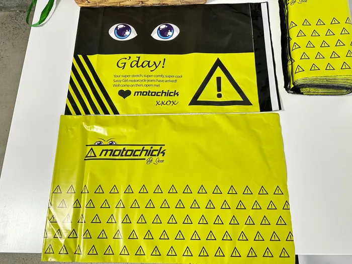 CustomCoastersNow.Com - Custom Poly Mailer