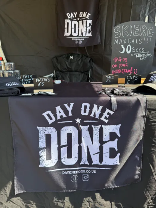 CustomCoastersNow.Com - Table Runner