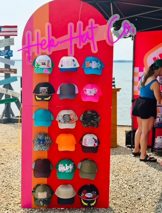 CustomCoastersNow.Com - Custom Neon Sign