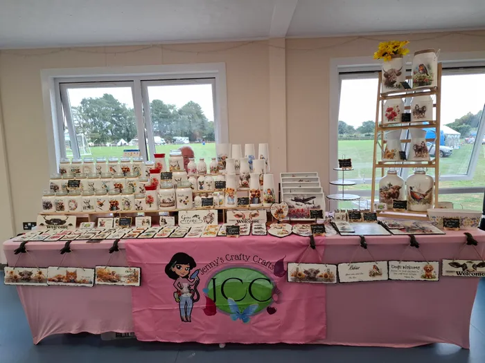 CustomCoastersNow.Com - Custom Rectangle Table Covers