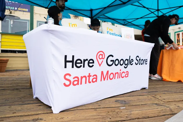 CustomCoastersNow.Com - Custom Rectangle Table Covers