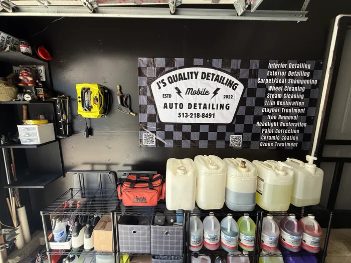 CustomCoastersNow.Com - Custom Vinyl Banners