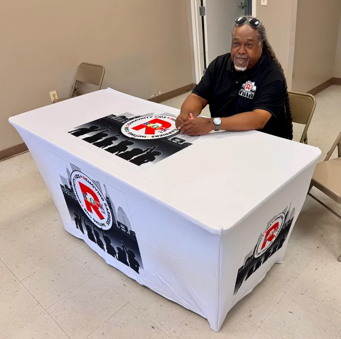 CustomCoastersNow.Com - Custom Rectangle Table Covers