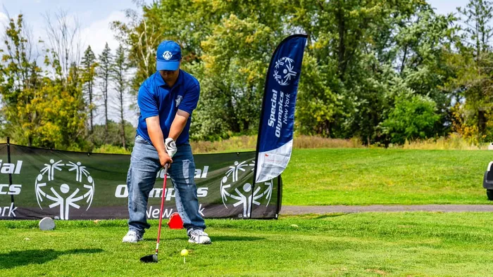 CustomCoastersNow.Com - Feather Flag