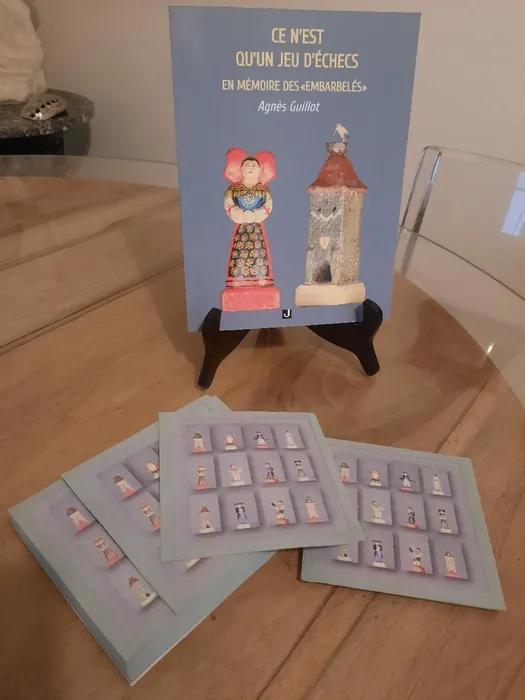 CustomCoastersNow.Com - Custom Beverage Napkin