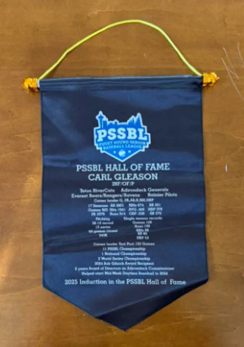 CustomCoastersNow.Com - Podium Banners