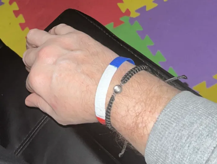 CustomCoastersNow.Com - Custom Embossed Wristbands