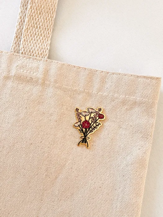 CustomCoastersNow.Com - Soft Enamel Pin