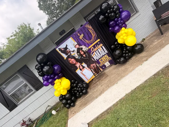 CustomCoastersNow.Com - Custom Vinyl Banner