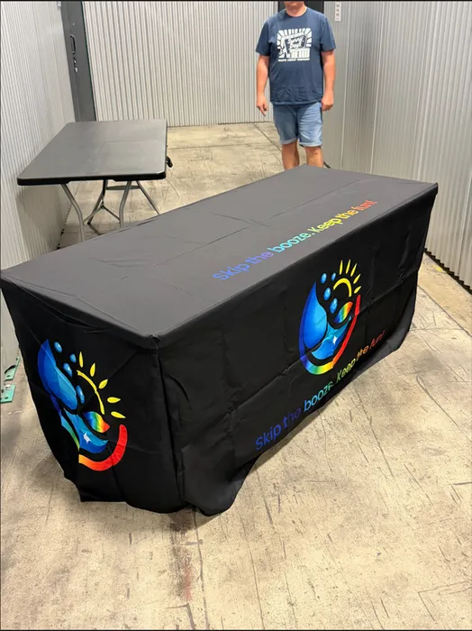 CustomCoastersNow.Com - Custom Rectangle Table Covers