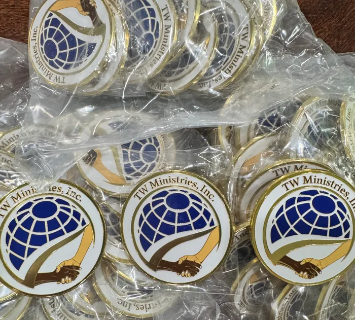 CustomCoastersNow.Com - Hard Enamel Pin