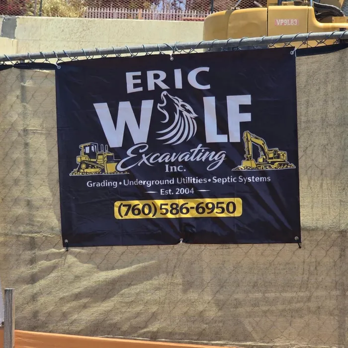 CustomCoastersNow.Com - Custom Vinyl Banners