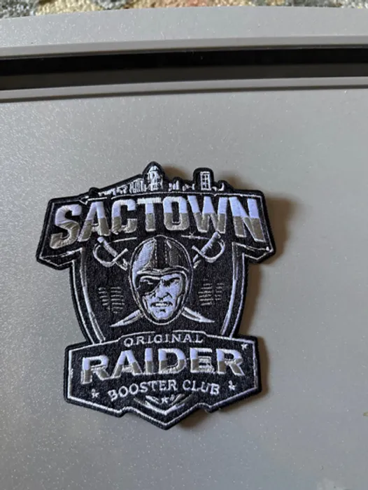 CustomCoastersNow.Com - Embroidered Patches