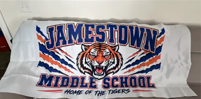 CustomCoastersNow.Com - Breakaway Vinyl Banners