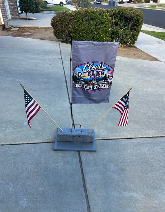 CustomCoastersNow.Com - Garden Flag